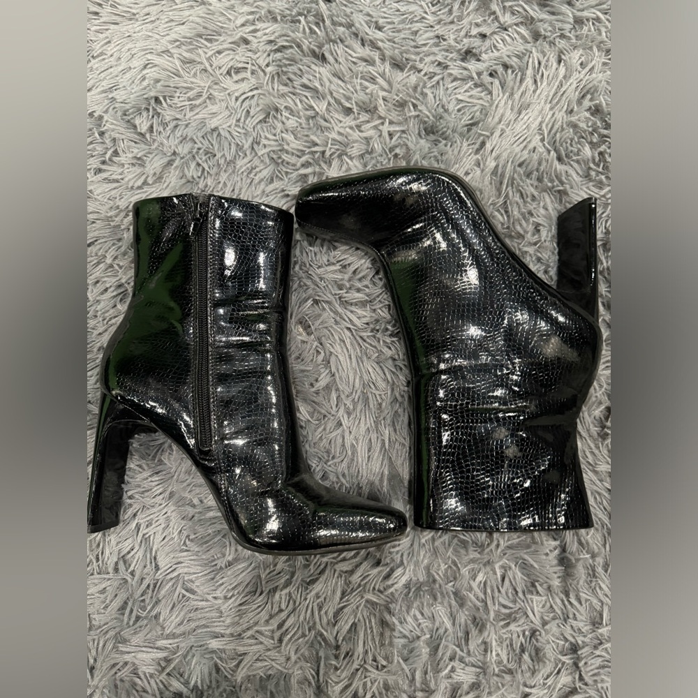 Women’s Bootie w Heel Mix No 6